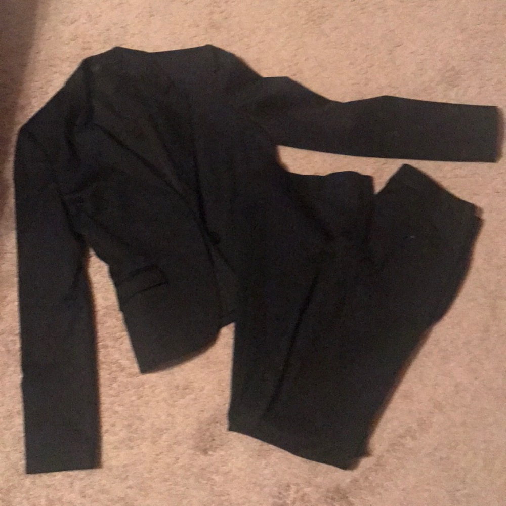 Express black suit